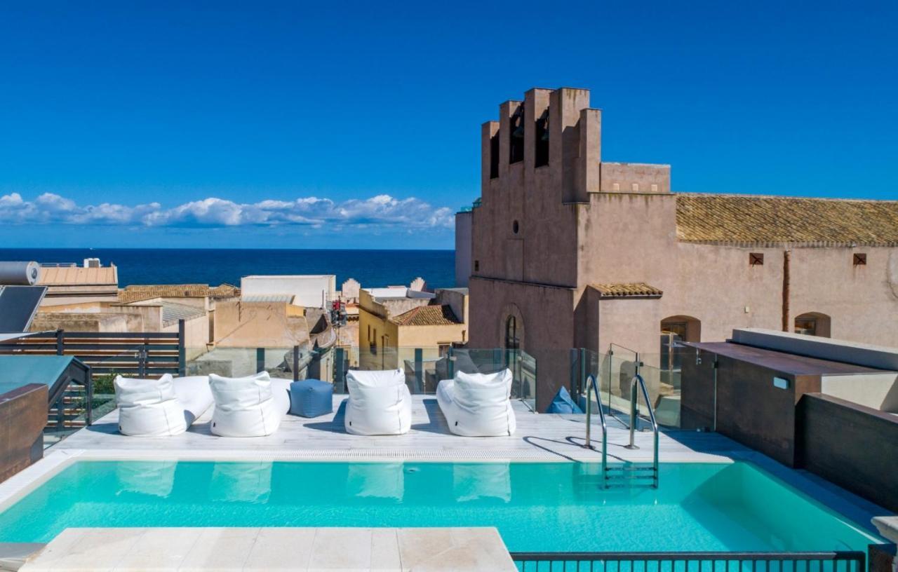 Azzoli Trapani - Apartments&Skypool - Adults Only Экстерьер фото