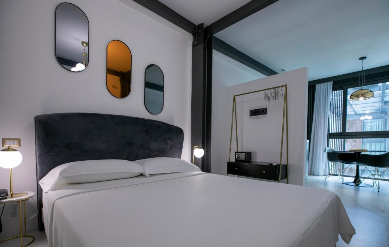 Azzoli Trapani - Apartments&Skypool - Adults Only Экстерьер фото