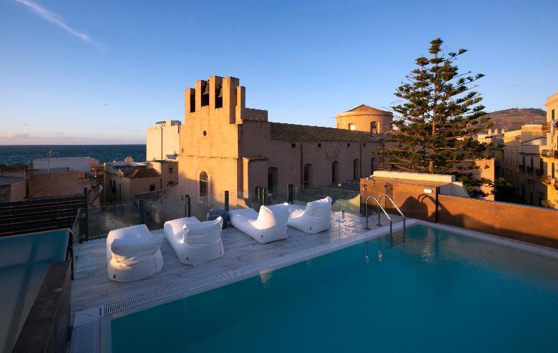 Azzoli Trapani - Apartments&Skypool - Adults Only Экстерьер фото