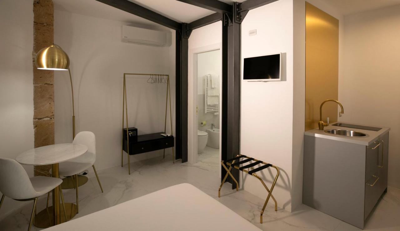 Azzoli Trapani - Apartments&Skypool - Adults Only Экстерьер фото